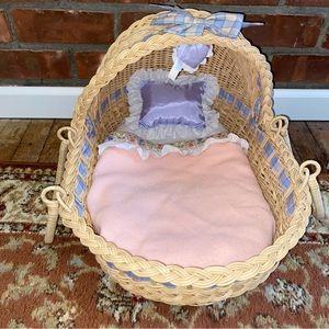 American Girl Moses Basket (Lullaby II) - SUPER RARE